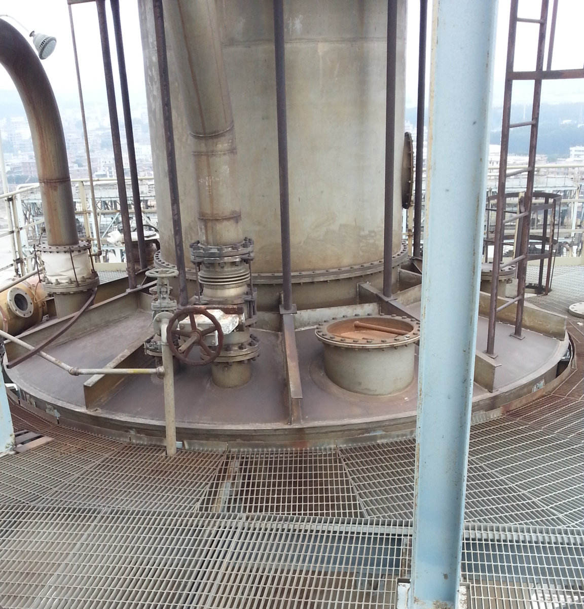 雷達料位計,3D雷達物位計,Na-22濃度計.Na-22密度計,利馬克工雷達物位計況案例現(xiàn)場,利馬克石油化工行業(yè)應(yīng)用