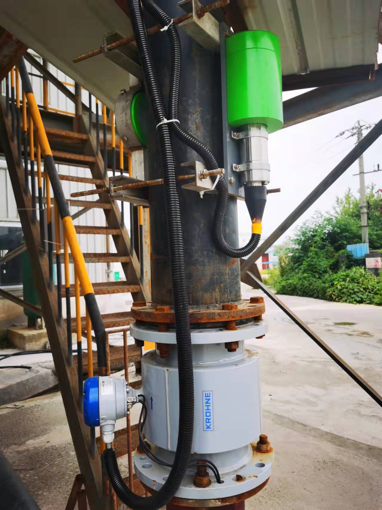 伊科菲斯環(huán)保型濃度計(jì)及利馬克雷達(dá)液位計(jì)在中國(guó)五礦集團(tuán)安徽某礦業(yè)公司的成功應(yīng)用(圖16) 1526005537902468.png